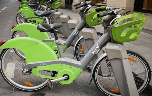 世界哄搶,中國自行車徹底 爆單 訂單排到明年7月,工人每晚加班至10點 4個月突增6萬家公司...業內人士 爆單或持續到后年