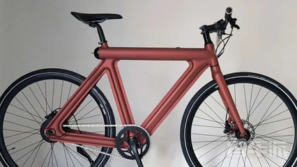 意大利公司推出新型電動自行車 續(xù)航百公里 一萬多買嗎?